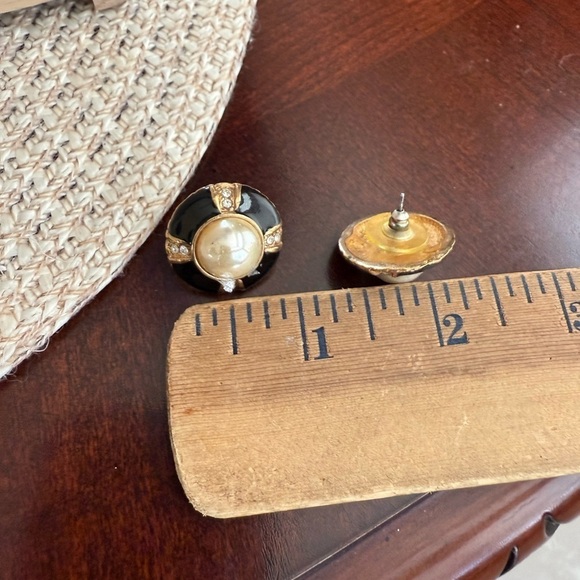 Vintage Pierced Earrings - Picture 3 of 3